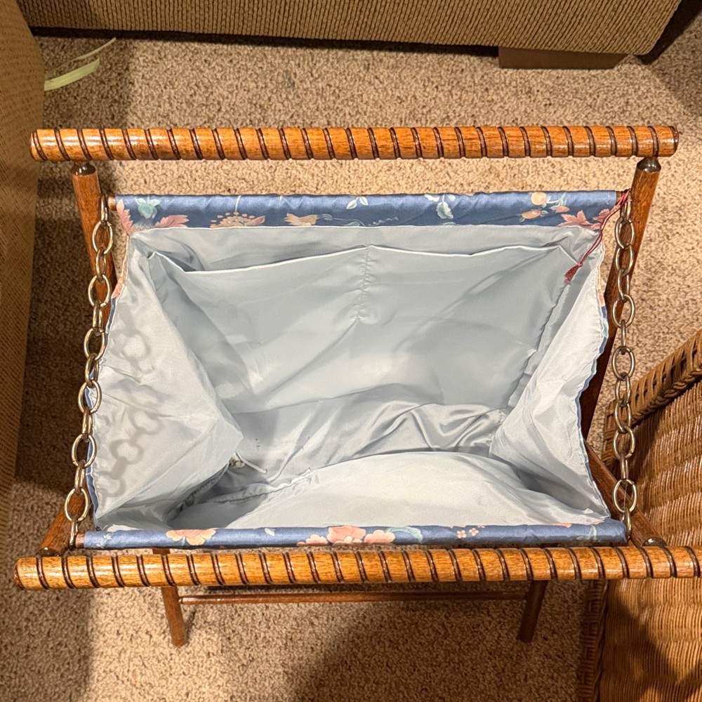 Floral Navy Fabric Organizer Fold up - Picture 2 of 4